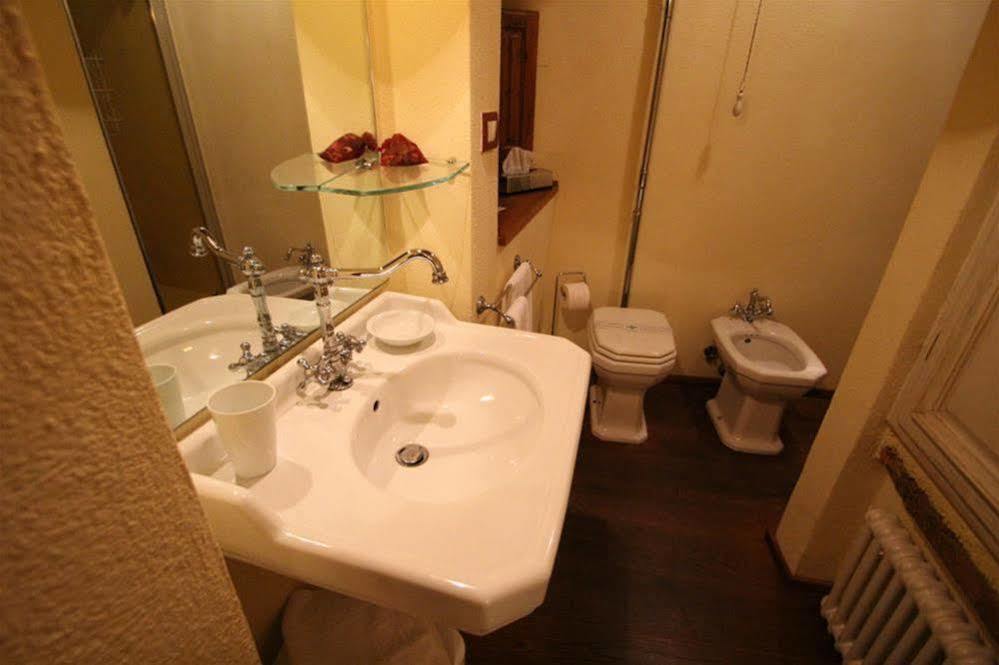 Bed and Breakfast Ulivo Rosso Sesto Fiorentino Exterior foto